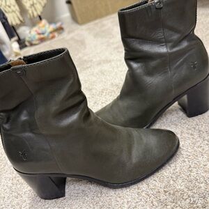 Frye Women's Green Leather Ankle Boots 7